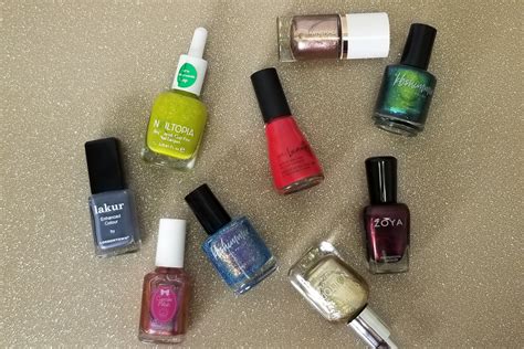 19 Must Have Nail Polish Colors For Christmas And New Years Style On Main