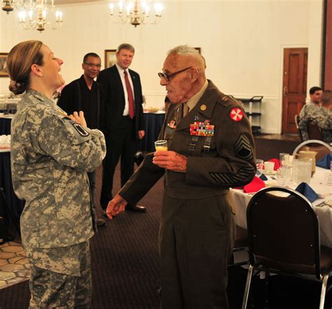 Ae Commanding General Speaks At Ausa Birthday Breakfast Article