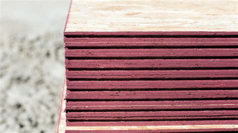 Tolko Brings Back Red Edge Seal On OSB Pro Flooring