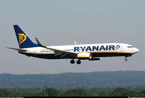 EI EME Ryanair Boeing 737 8AS WL Photo By Severin Hackenberger ID