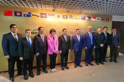 Asean Secretary General Engages In High Level Talks To Boost China