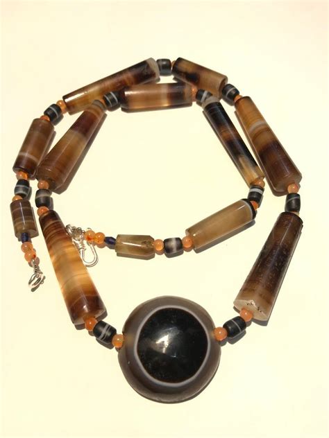 Dzi Ancient Old Antique Luk Mik Or Magic Eye Banded Agate Old Beads