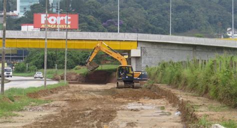 Saiba como está o andamento das obras das vias de acesso e entorno de