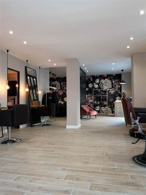 Salon De Coiffure S Te Atypique