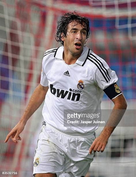 1,051 Raul Real Madrid Goal Stock Photos, High-Res Pictures, and Images ...