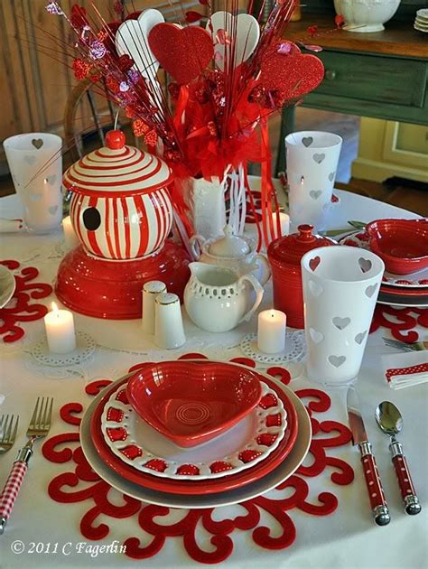 20 Romantic Tablescapes For Valentine S Day Celebrate Every Day With