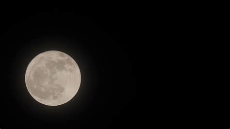 Big Moon Clear Full Moon Close Up Crossing Stock Footage Sbv 347502564