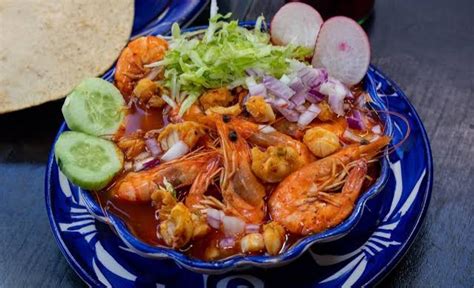 Pozole De Camarón