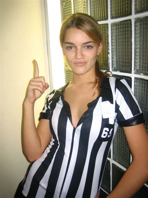 Sexy Girls As Referees Gallery Total Pro Sports