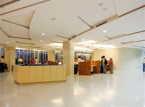 Medanta Super Specialty Hospital Gurgaon: Doctors List, Safartibbi