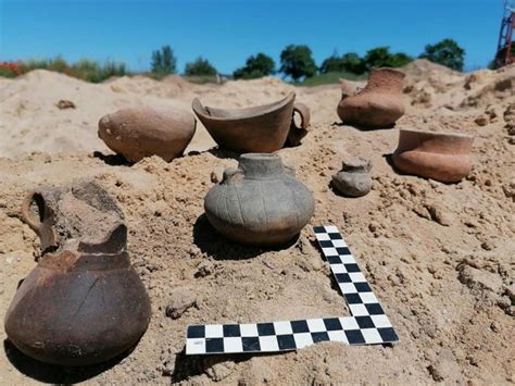 Archeolodzy z Muzeum Twierdzy Kostrzyn pracują w pocie czoła Jeszcze