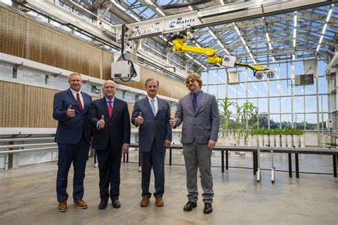 Texas Aandm Agrilife Debuts Automated Precision Phenotyping Greenhouse