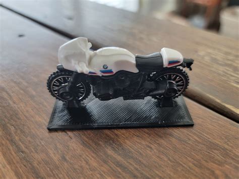 Archivo STL Soporte Para Motos Hot WheelsModelo Imprimible En D Para DescargarCults