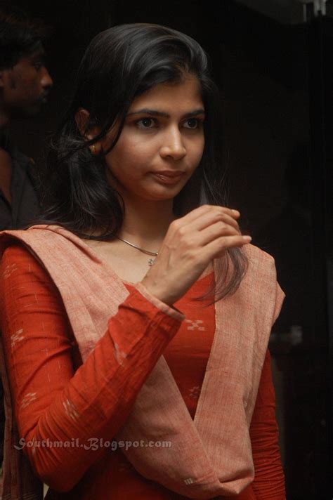 2dayhotphotos Chinmayi Popular Singer Latest Images