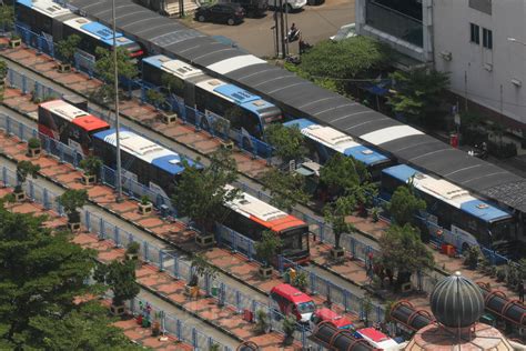 Transjakarta Akan Operasikan Halte BRT Terintegrasi Dengan Stasiun LRT