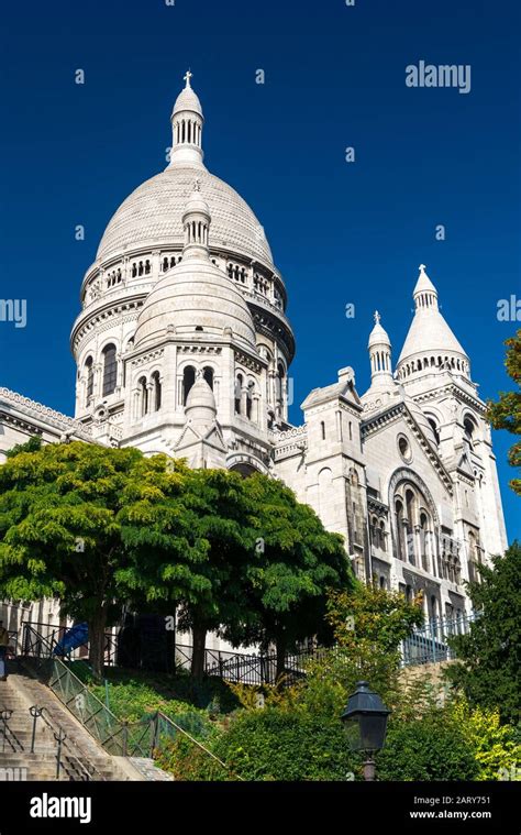 La Basilica Del Sacro Cuore Di Ges Basilique Du Sacre Coeur Sulla