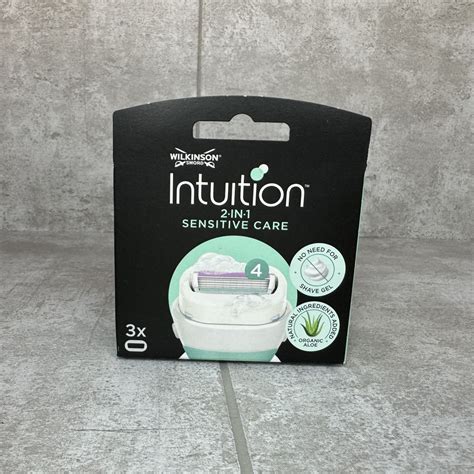 Wilkinson Sword Intuition Sensitive Care