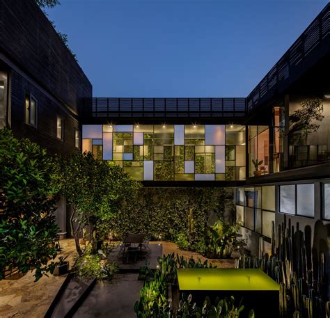 Ignacia Guesthouse Balances Historic and Modern In Mexico City - Dwell