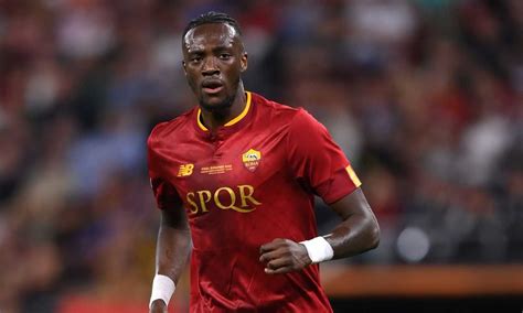 Roma Infortunio Abraham Quando Torna E Quante Partite Salta Serie A