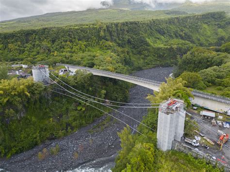 Rivi Re De L Est Le Pont Suspendu Dispara T Pour Mieux Rena Tre Le