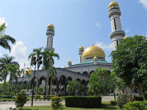 Sultan Hassanal Bolkiah Palace Stock Photos, Pictures & Royalty-Free ...