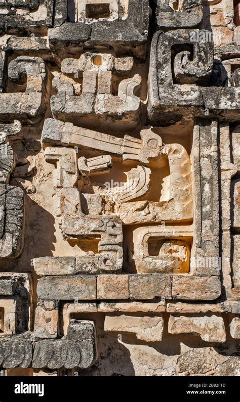 Detalle De Piedra En El Palacio Principal Ruinas Mayas En El Sitio