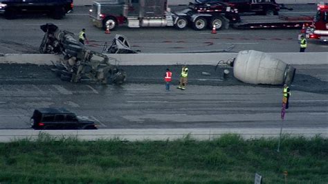 Crews Work To Clean Up Cement Spilled On Beltway 8 During Crash Youtube