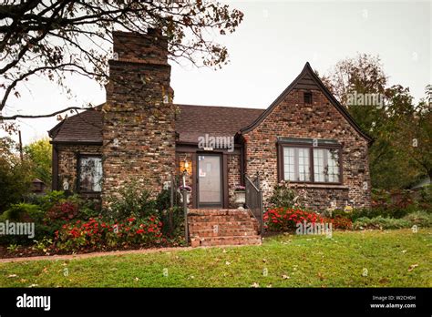 USA, Arkansas, Fayetteville, Clinton House Museum, former home of ...