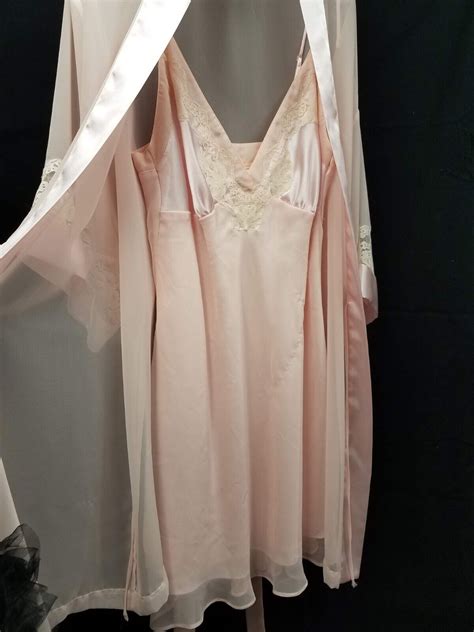 Vintage S Lingerie Set Valerie Stevens Pink Chemi Gem