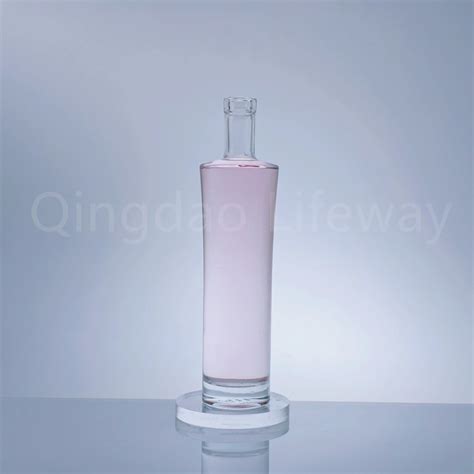 Wholesale Luxury Square Flat Neck Cylinder Ml Refillable Empty Spray