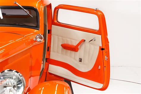 1932 Ford Custom Volo Museum