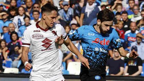 Leeds Utd midfield signing thrown off course as Mourinho concocts Roma ...