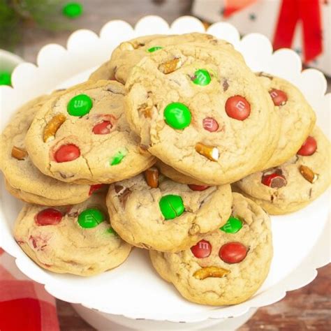 Santa's Favorite Cookies - The Soccer Mom Blog