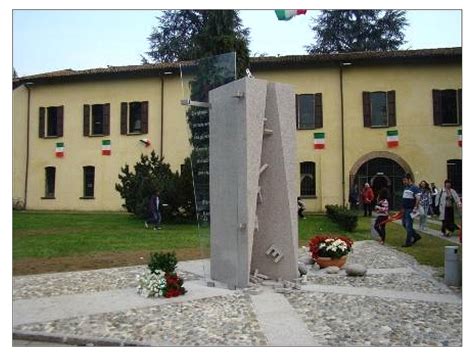 Treviglio Monumento Alla Resistenza