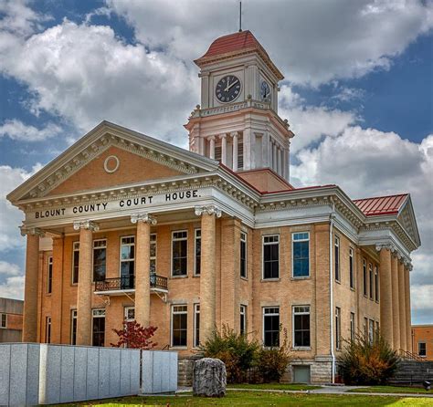 Blount County Courthouse - Maryville, Tennessee Photograph by Mountain ...