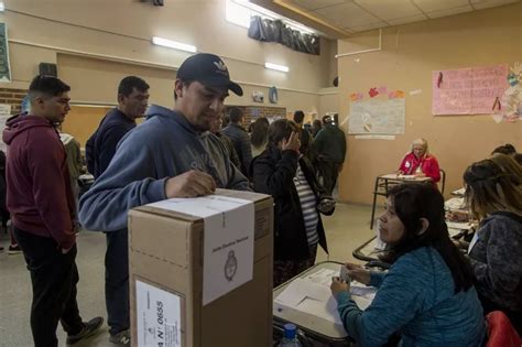 Los candidatos podrán utilizar sus apodos en las boletas para las