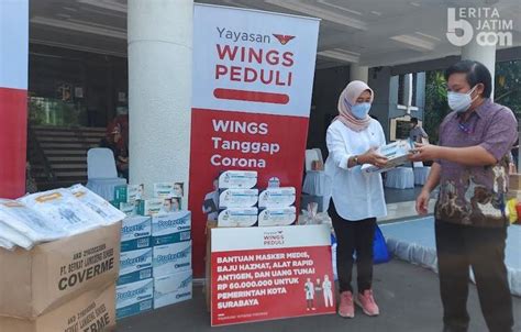 Surabaya Memanggil Pt Wings Surya Sumbang Ribuan Apd Dan Uang Rp