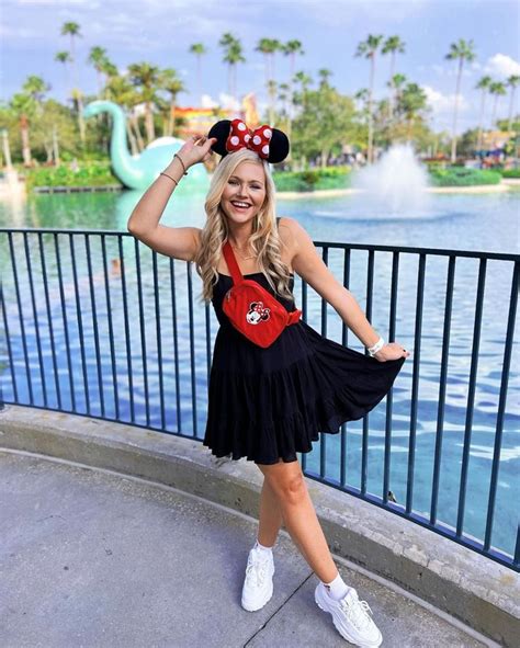 Minnie Disneybound Disney Disneyland Minnie Mouse Disney Outfits Casual Costumes Walt