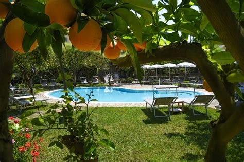 Antiche Mura Hotel Pool: Pictures & Reviews - Tripadvisor