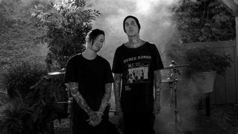 Nothingnowhere Anuncia Nuevo Ep Con Travis Barker The Backstage