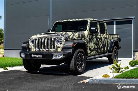 Jeep Gladiator Tree Wrap Wrapstyle