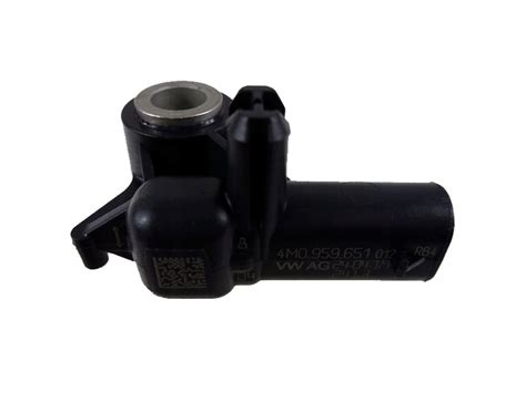 AUDI VW SKODA CZUJNIK SENSOR UDERZENIOWY 4M0959651 4M0959651 za 95 zł z