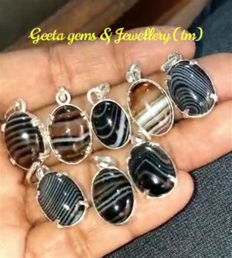 Black And White Stone Natural Sulemani Hakik Silver Pandent At