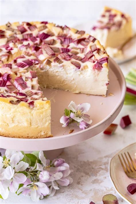 Käsekuchen mit Eierlikör und Rhabarber Emma s Lieblingsstücke