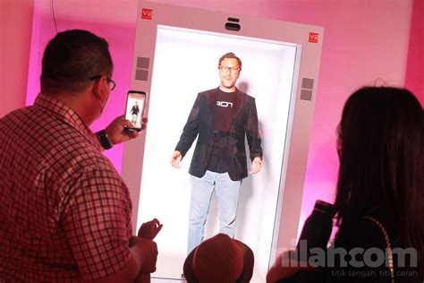 Foto V Indonesia Kenalkan Proto Hologram Ke Indonesia