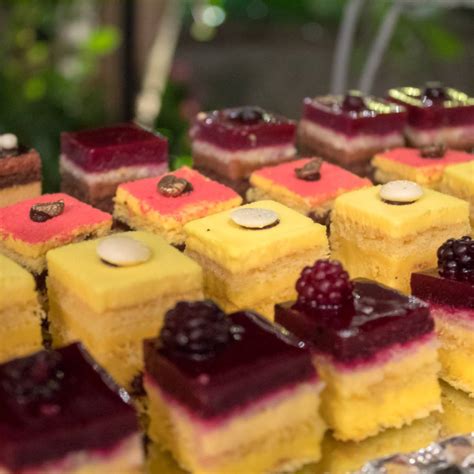 Gran Buffet Dei Dolci E Della Frutta Fresca Apollinare Catering