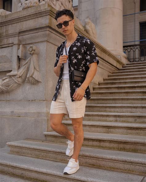 How To Wear White Shorts 55 Fresh And Cool White Shorts Outfit Ideas