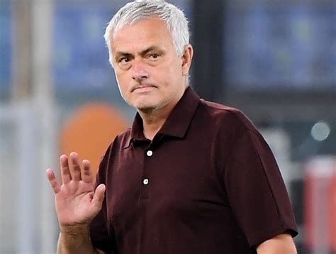 Jose Mourinho Diminta Latih Timnas Indonesia Setelah Ucapkan Selamat