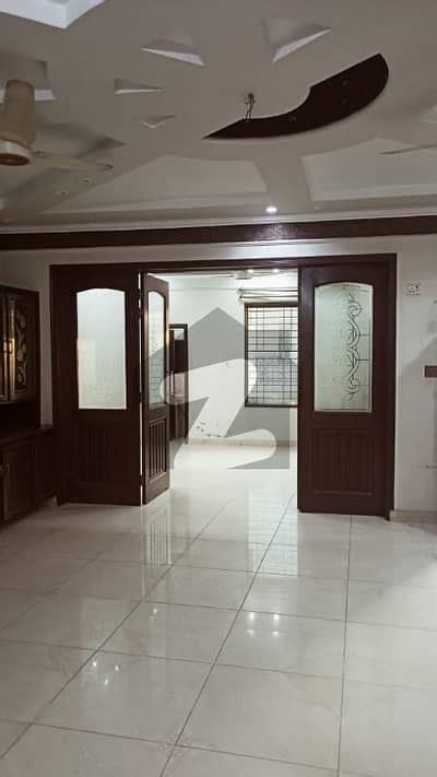 8 Marla Upper Portion Available For Rent In Ahmed Yar Block Mustafa