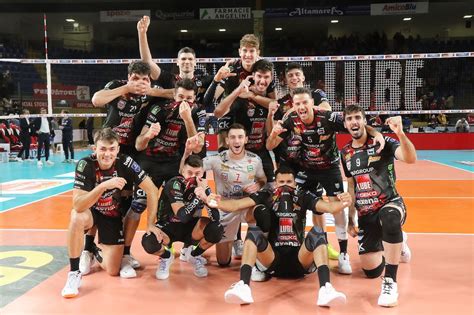 Pallavolo La Cucine Lube Civitanova Batte Nettamente Milano Sport